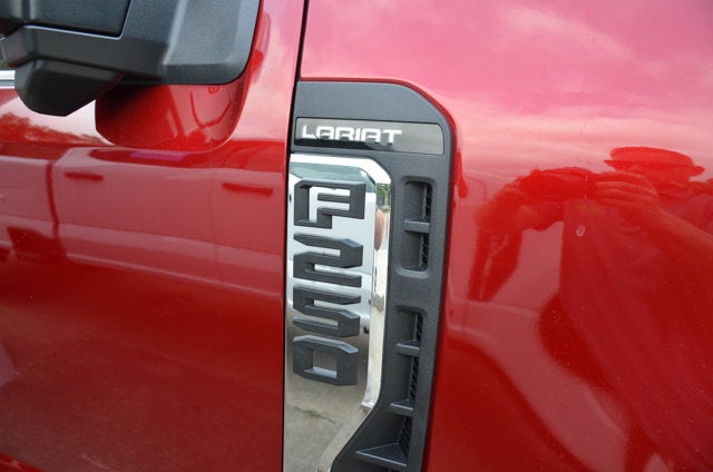 2026 Ford Super Duty F-250 Lariat 4x4