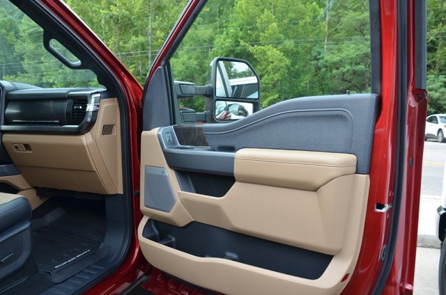 2026 Ford Super Duty F-250 Lariat 4x4