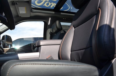 2026 Ford Super Duty F-350 Lariat 4x4