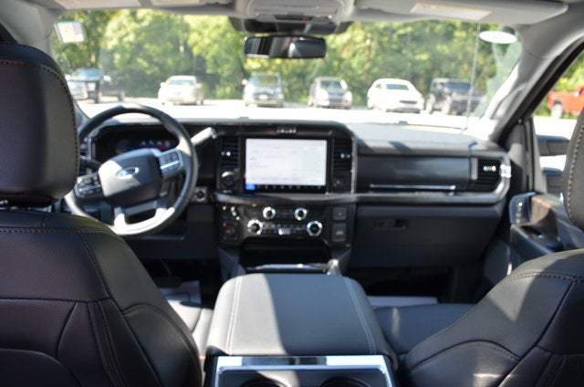 2026 Ford Super Duty F-350 Lariat 4x4