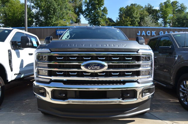2026 Ford Super Duty F-350 Lariat 4x4