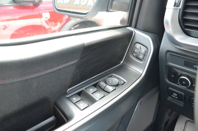 2026 Ford F-150 Lariat 4x4