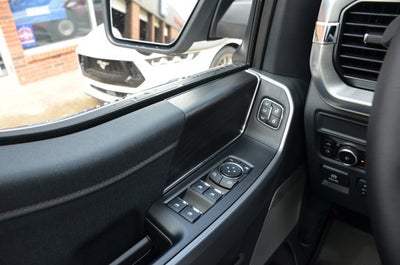 2025 Ford F-150 Lariat Powerboost 4x4