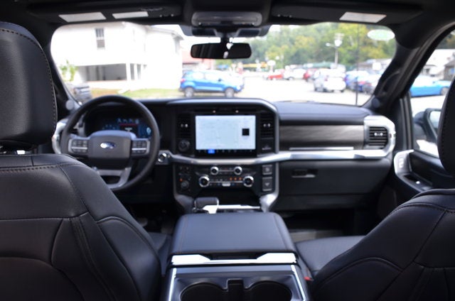 2025 Ford F-150 Lariat Powerboost 4x4