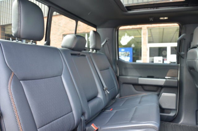 2025 Ford F-150 Lariat Powerboost 4x4