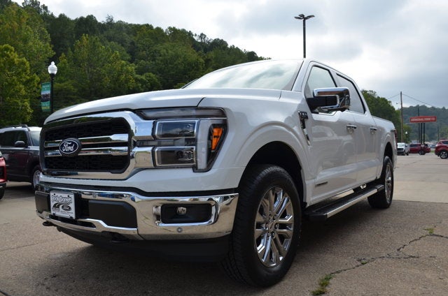 2025 Ford F-150 Lariat Powerboost 4x4