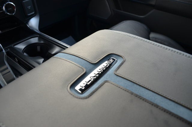 2025 Ford F-150 Platinum 4x4