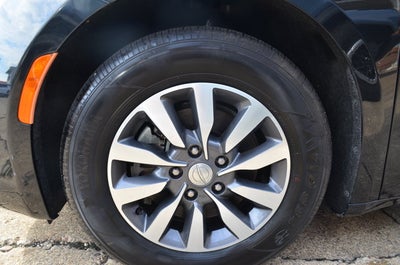 2020 Chrysler Pacifica Touring L Plus