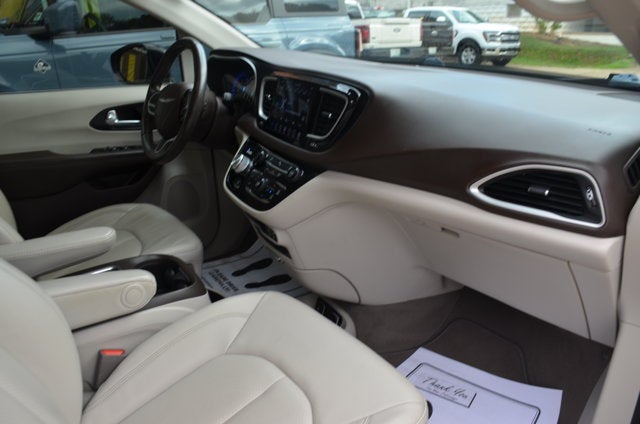 2020 Chrysler Pacifica Touring L Plus