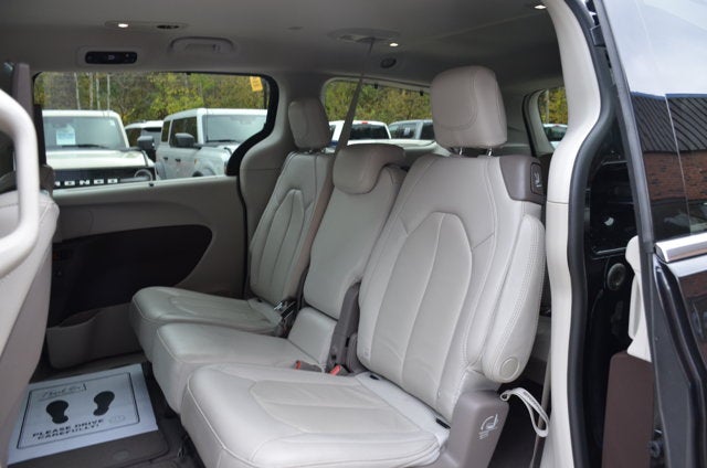 2020 Chrysler Pacifica Touring L Plus