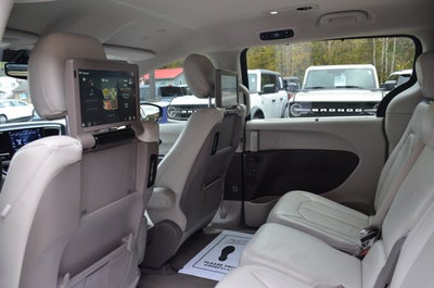 2020 Chrysler Pacifica Touring L Plus