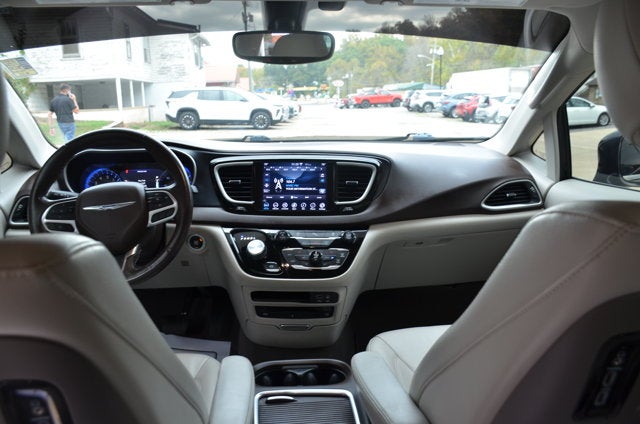 2020 Chrysler Pacifica Touring L Plus