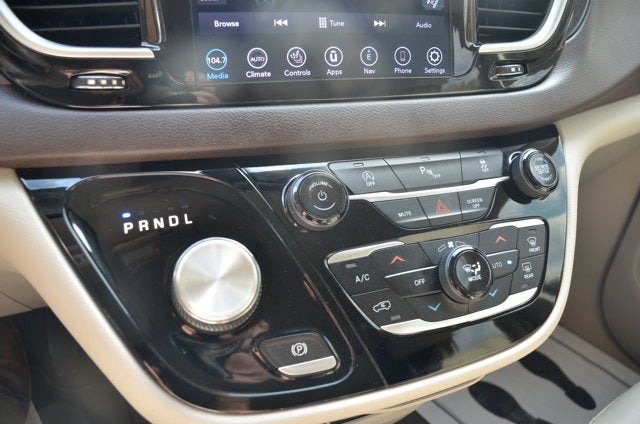 2020 Chrysler Pacifica Touring L Plus