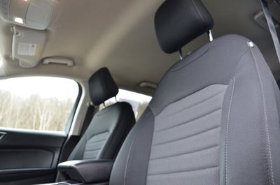 2022 Ford Edge SE AWD