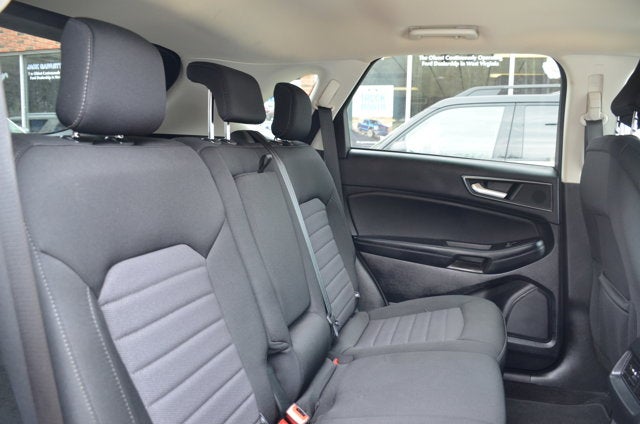 2022 Ford Edge SE AWD