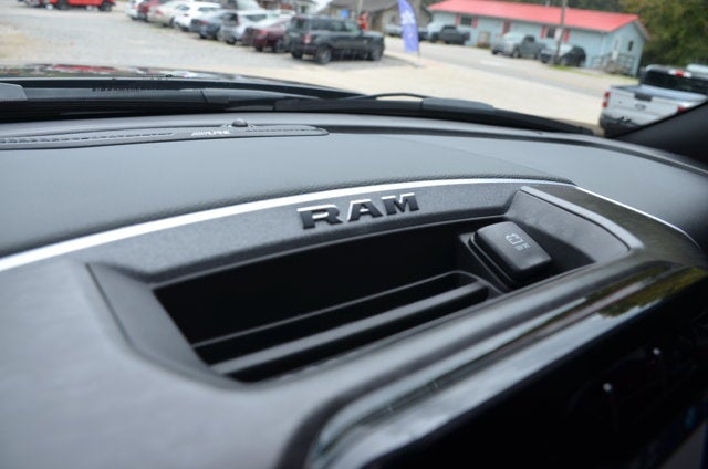 2024 RAM 2500 Big Horn 4x4 6.7L Cummins