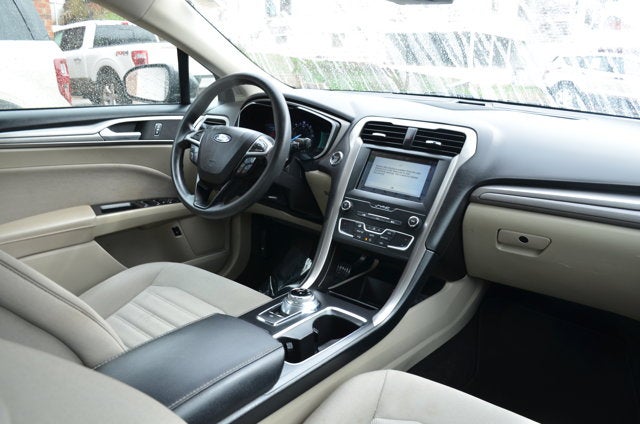 2019 Ford Fusion Hybrid SE