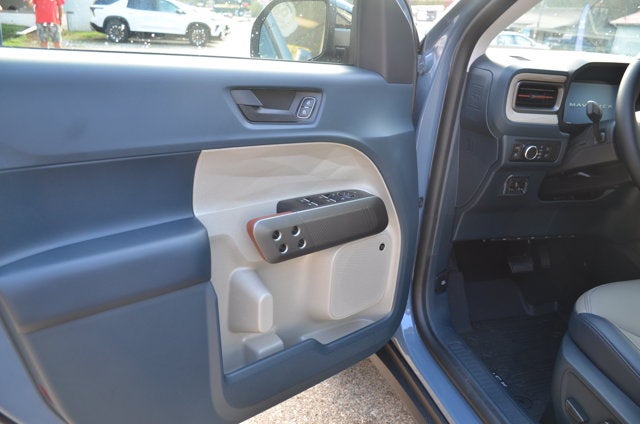 2026 Ford Maverick Lariat AWD