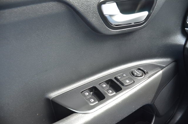 2023 Kia Rio 5-Door S