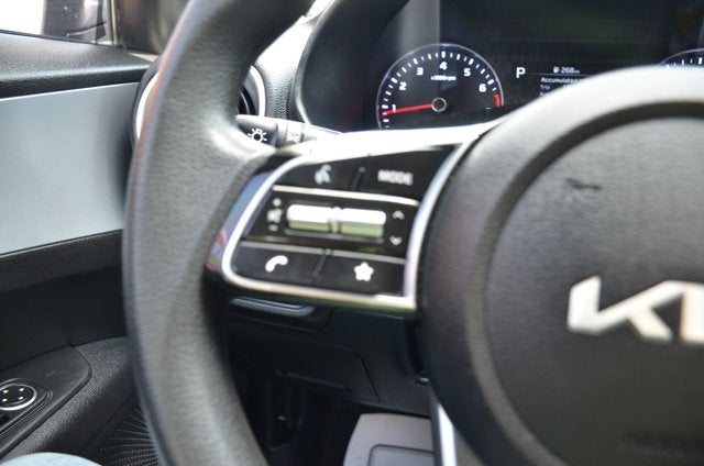 2023 Kia Forte LX