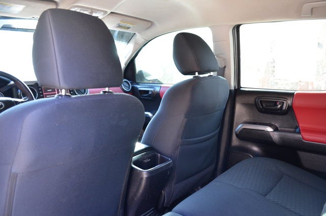 2022 Toyota Tacoma 4WD SR5 4x4