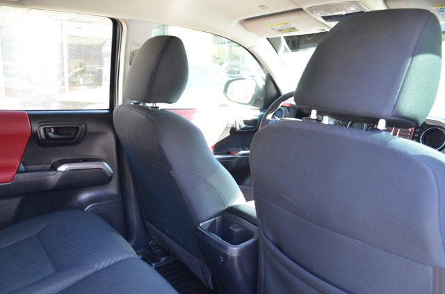 2022 Toyota Tacoma 4WD SR5 4x4