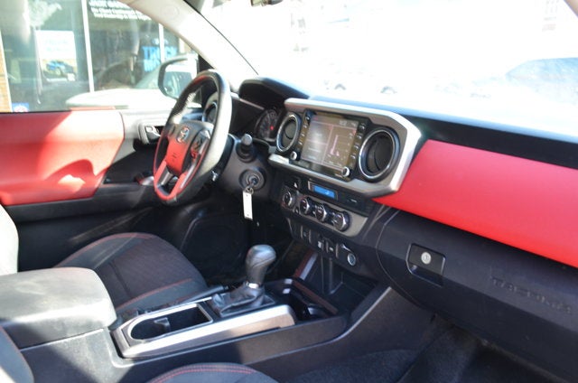 2022 Toyota Tacoma 4WD SR5 4x4