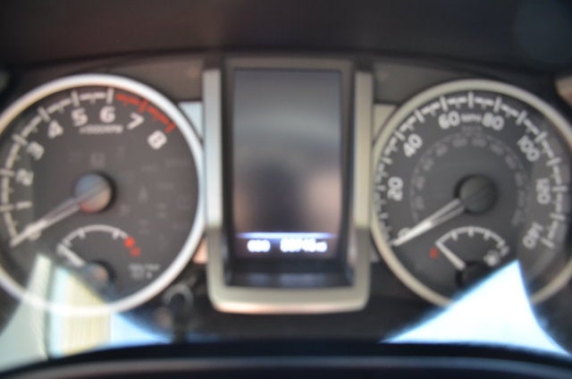 2022 Toyota Tacoma 4WD SR5 4x4