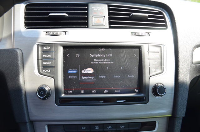 2016 Volkswagen Golf TSI S