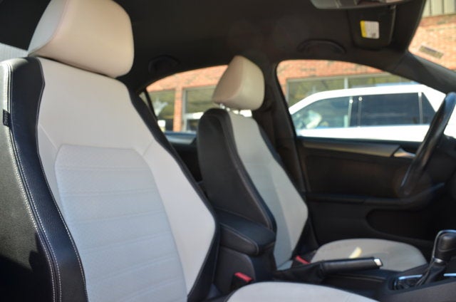 2016 Volkswagen Jetta 1.8T Sport