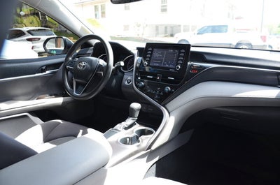 2022 Toyota Camry LE
