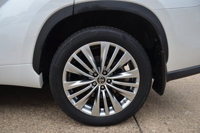2024 Toyota Highlander Platinum AWD