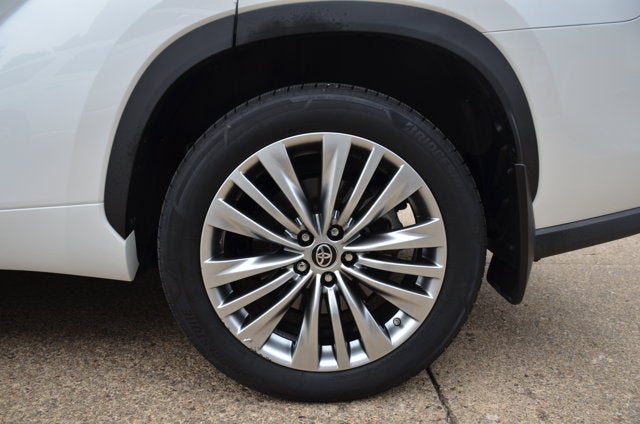 2024 Toyota Highlander Platinum AWD