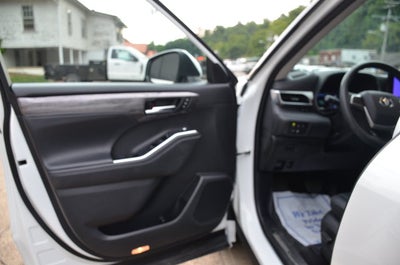 2024 Toyota Highlander Platinum AWD