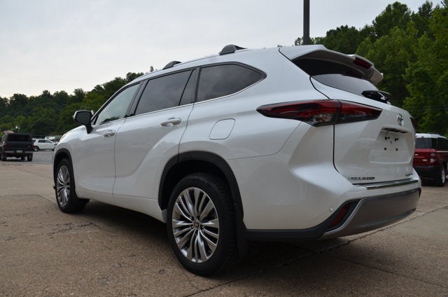 2024 Toyota Highlander Platinum AWD