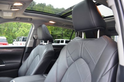 2024 Toyota Highlander Platinum AWD
