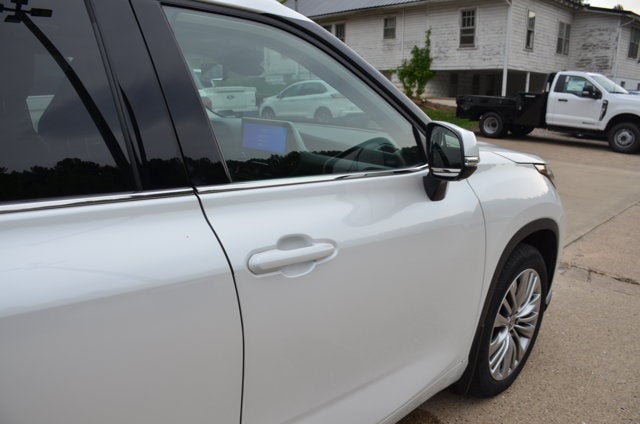 2024 Toyota Highlander Platinum AWD