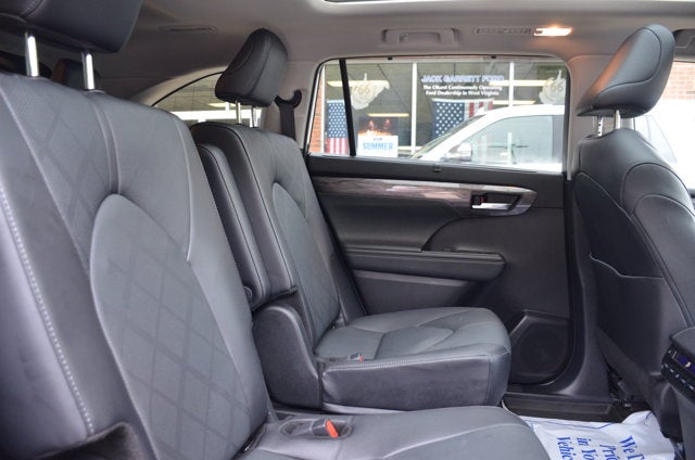 2024 Toyota Highlander Platinum AWD