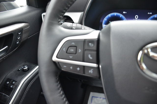 2024 Toyota Highlander Platinum AWD