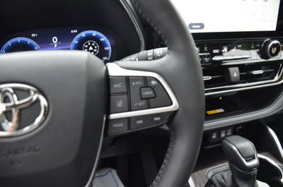 2024 Toyota Highlander Platinum AWD