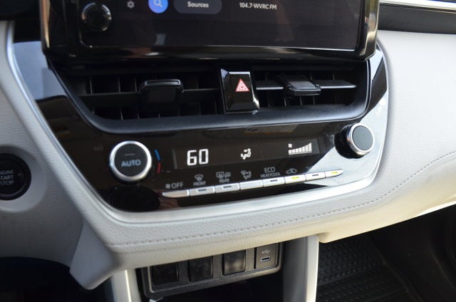 2024 Toyota Corolla Cross LE AWD