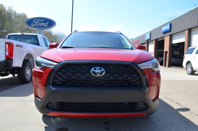 2024 Toyota Corolla Cross LE AWD