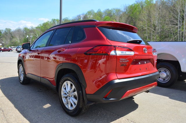 2024 Toyota Corolla Cross LE AWD