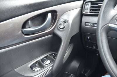 2018 Nissan Rogue Sport S