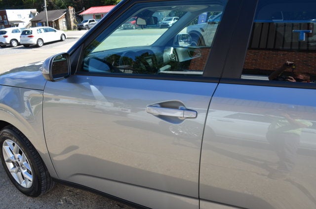 2025 Kia Soul Base