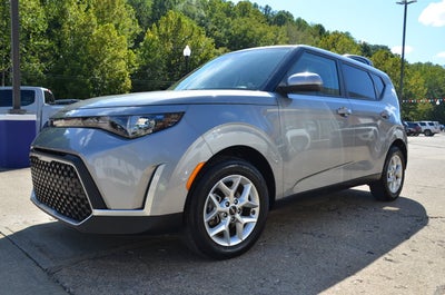 2025 Kia Soul Base