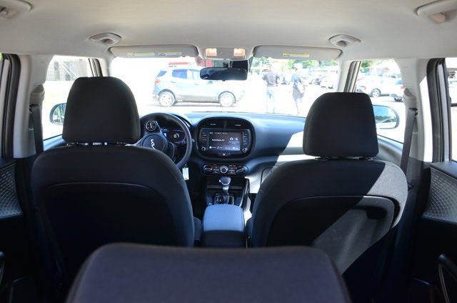 2025 Kia Soul Base