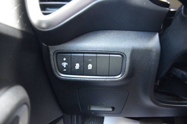 2025 Kia Soul Base