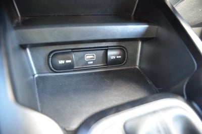 2025 Kia Soul Base