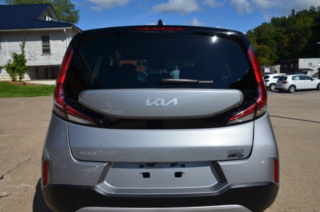 2025 Kia Soul Base
